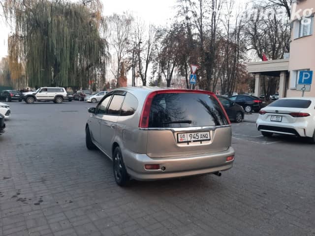Honda Stream I 2.0 AT