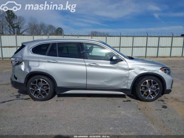 BMW X1 II (F48) Рестайлинг 28i xDrive 2.0 AT 4WD