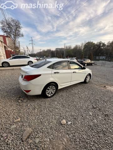 Hyundai Solaris I Рестайлинг 1.4 MT