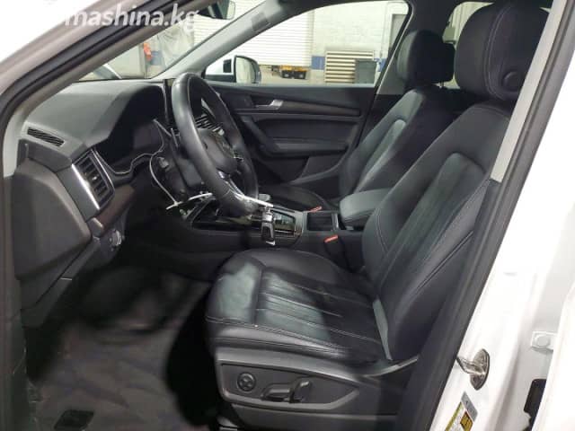 Audi Q5 II (FY) Рестайлинг 45 TFSI 2.0 AMT 4WD