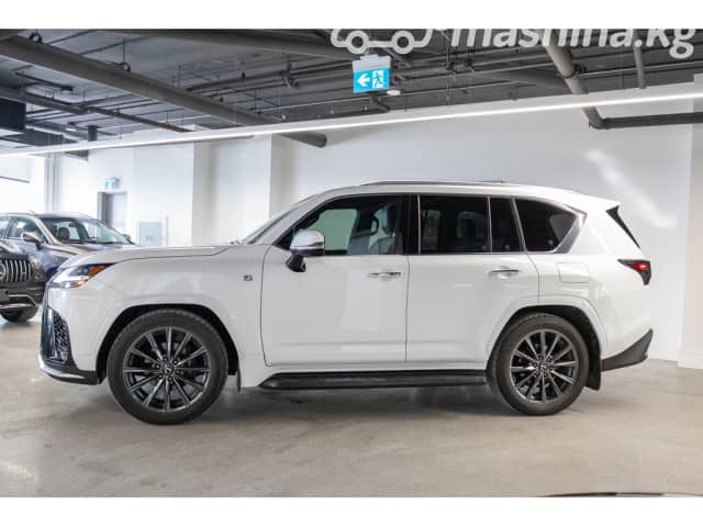 Lexus LX IV 600 3.5 AT 4WD