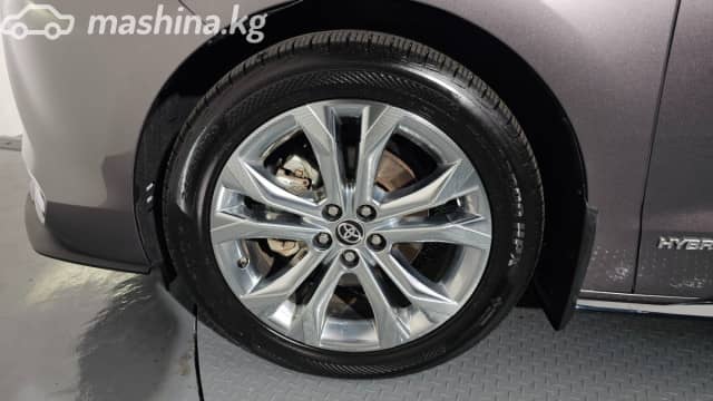 Toyota Sienna IV 2.5hyb AT