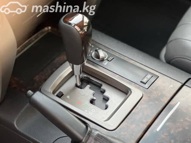 Toyota Land Cruiser 200 Series 4.7 AT 4WD