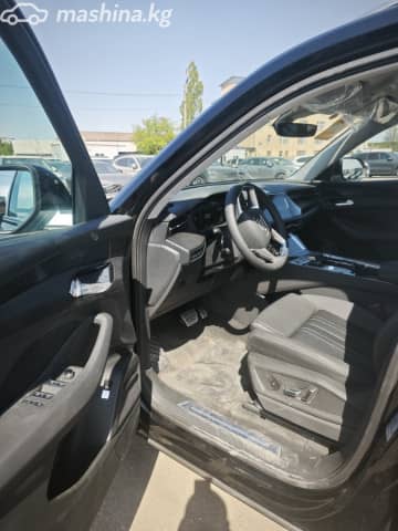 Audi Q6 40 TFSI 2.0 AMT 4WD