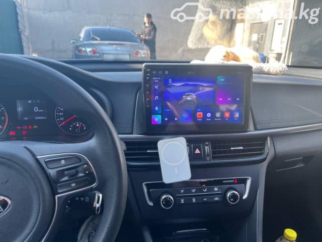 Kia K5 II 2.0 AT