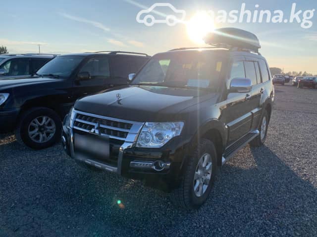 Mitsubishi Pajero IV Рестайлинг 2 3.5 AT 4WD