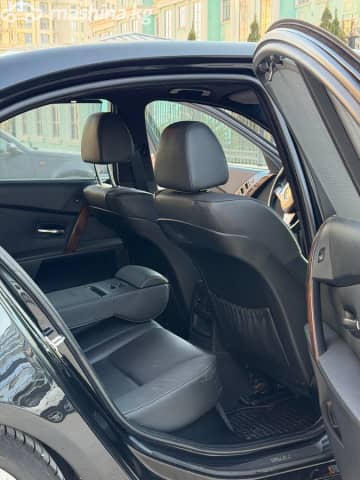 BMW 5 серии V (E60/E61) 530i 3.0 AT