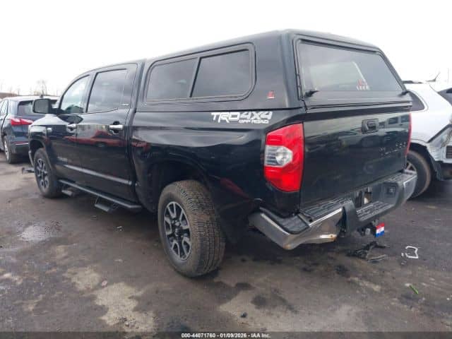 Toyota Tundra II Рестайлинг CrewMax 5.7 AT 4WD