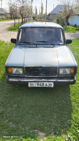 ВАЗ (Lada) 2107 21074-20 1.6 MT