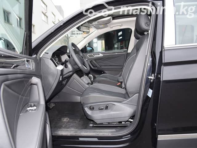 Volkswagen Tiguan III 1.5 AMT