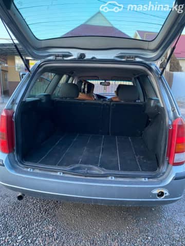 Ford Focus I 1.6 MT