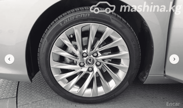 Lexus ES VII 300h 2.5hyb CVT