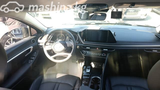 Hyundai Sonata VIII (DN8) LPi 2.0 AT