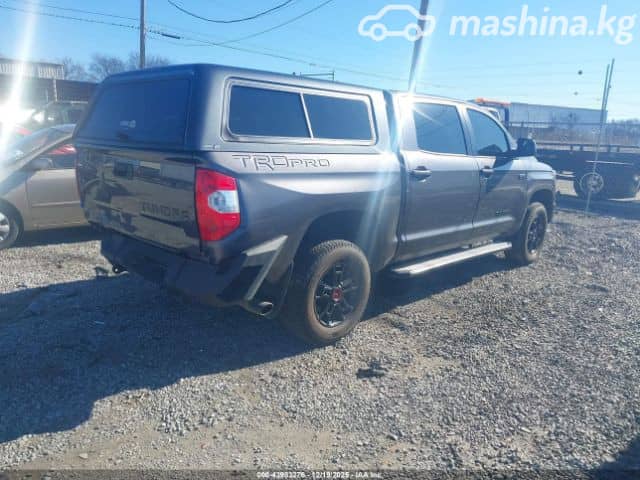 Toyota Tundra II Рестайлинг CrewMax 5.7 AT 4WD