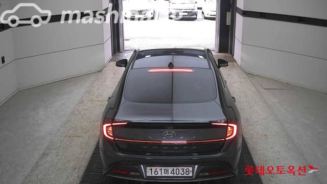 Hyundai Sonata VIII (DN8) 2.0 AT