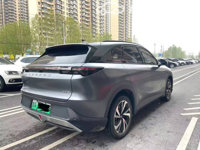 Arcfox Alpha T5 65.0 kWh Electro AT