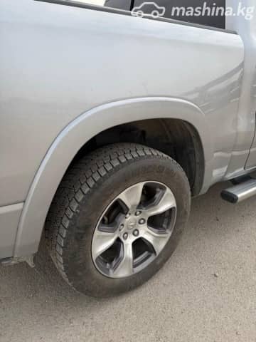 RAM 1500 V Quad Cab 5.7 AT 4WD