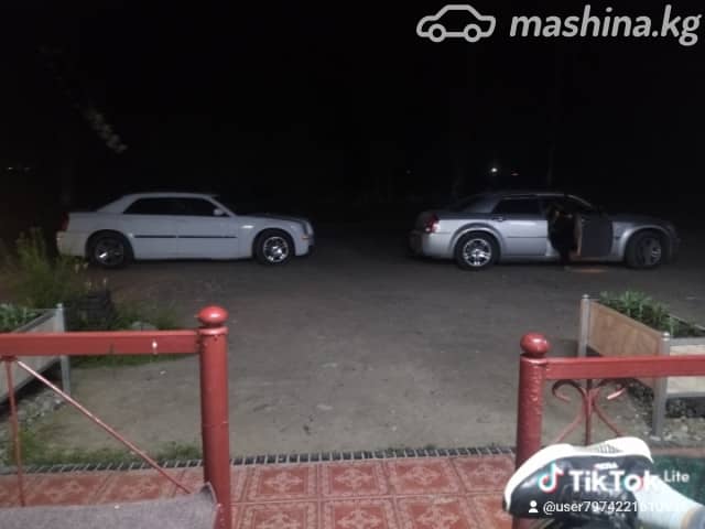 Chrysler 300C I 2.7 AT