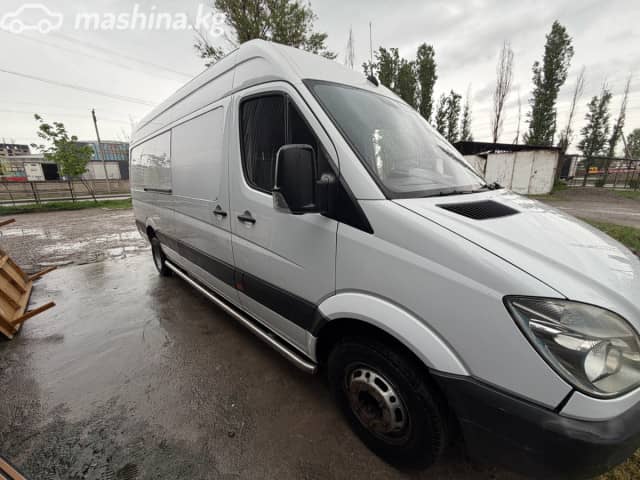 Mercedes-Benz Фургон (4х2)