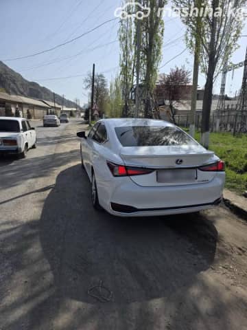 Lexus ES VII 300h 2.5hyb CVT