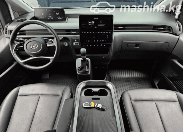 Hyundai Staria 2.2d AT