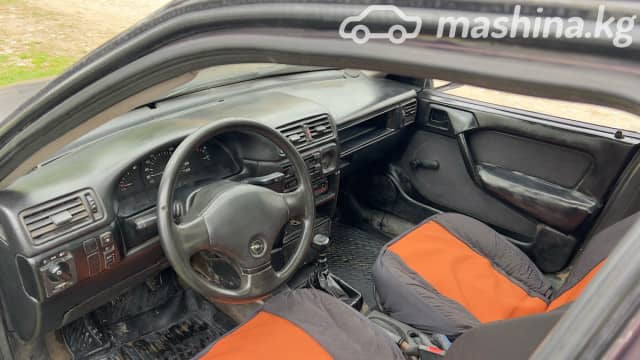 Opel Vectra A KAT 1.8 MT
