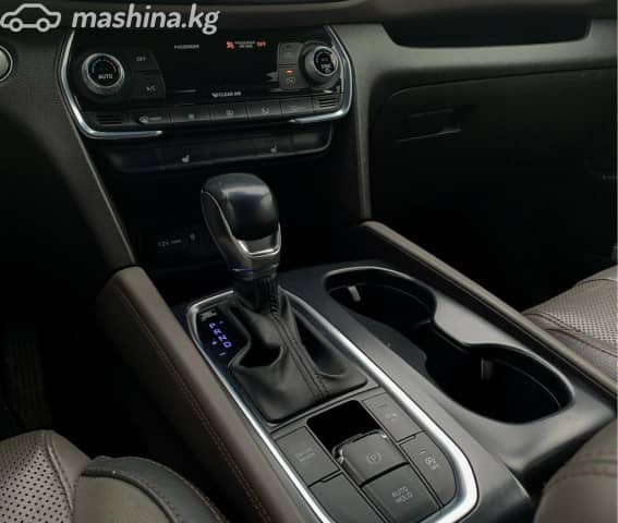 Hyundai Santa Fe IV 2.0 AT