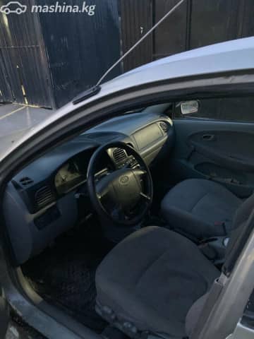 Kia Rio I 1.5 MT