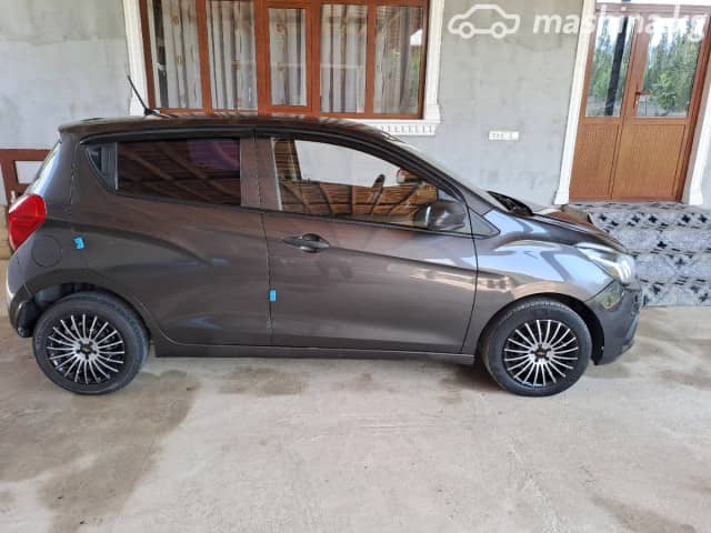 Chevrolet Spark IV 1.0 CVT