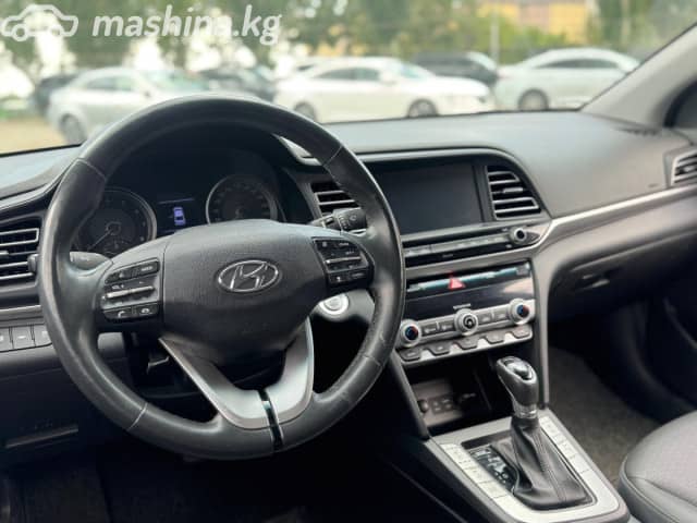 Hyundai Avante VI Рестайлинг 1.6 CVT