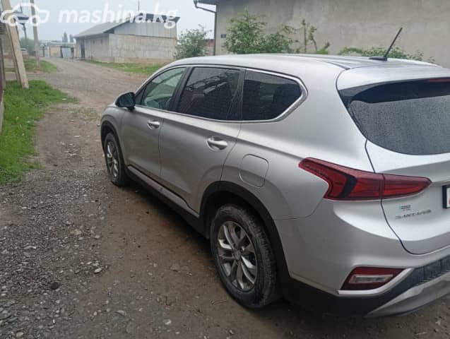 Hyundai Santa Fe IV 2.4 AT