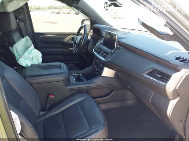 Chevrolet Suburban XII 5.3 AT 4WD