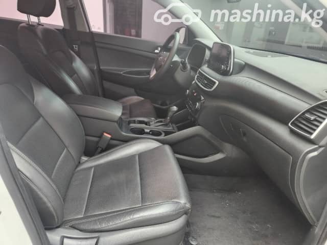 Hyundai Tucson III Рестайлинг 2.0d AT