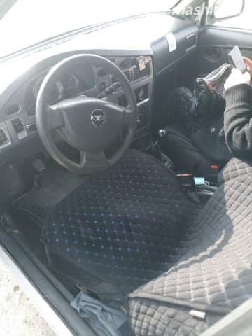 Daewoo Nexia I Рестайлинг 1.5 MT