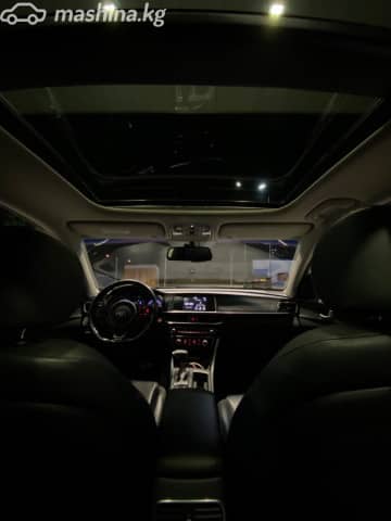 Kia K5 II 2.0 AT