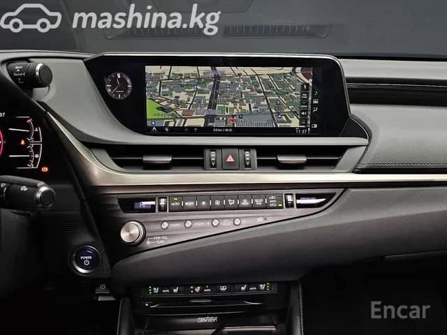 Lexus ES VII Рестайлинг 300h 2.5hyb CVT