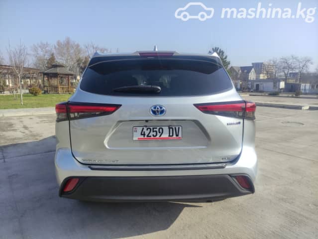 Toyota Highlander IV (U70) 2.5hyb AT 4WD