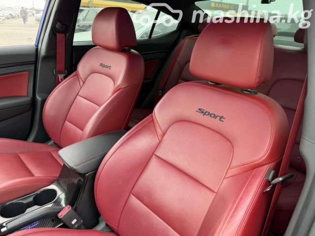Hyundai Avante VI Рестайлинг 1.6 AMT