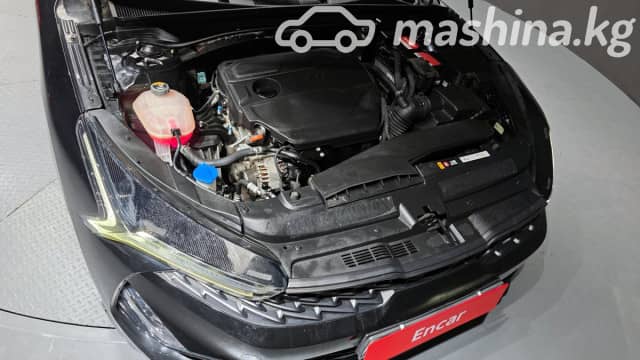 Kia K5 III LPi 2.0 AT