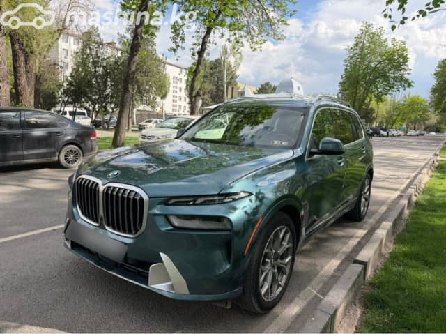 BMW X7 I (G07) Рестайлинг 40i 3.0 AT 4WD