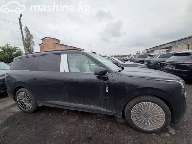 Lynk & Co 900 2.0hyb AT 4WD