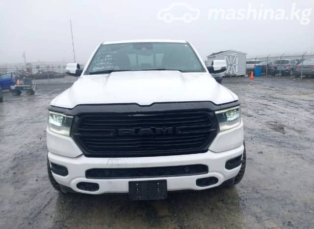 RAM 1500 V Quad Cab 5.7 AT 4WD
