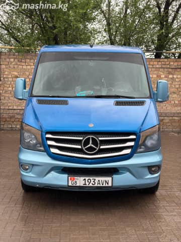 Mercedes-Benz Фургон (4х2)