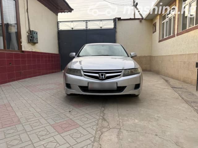 Honda Accord VII Рестайлинг 2.0 MT