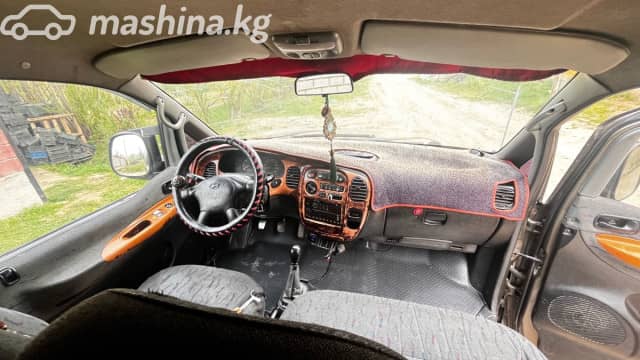 Hyundai Starex (H-1) I 2.5d MT