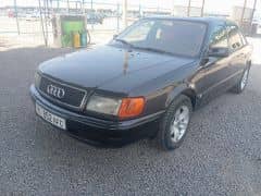 Audi 100 IV (C4) 2.6 MT