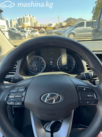Hyundai Avante VI Рестайлинг 1.6 AMT
