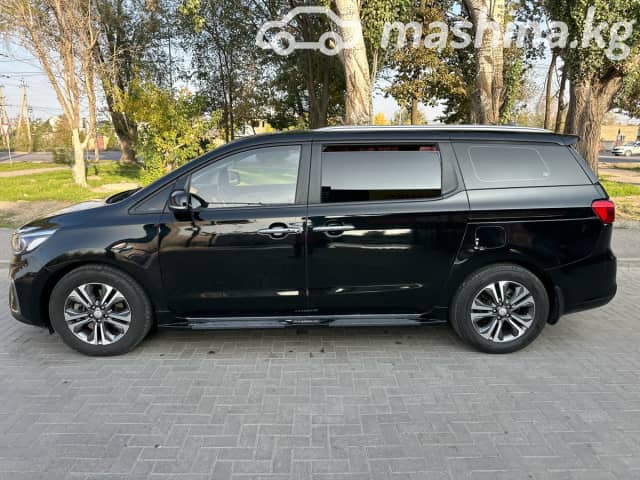 Kia Carnival III 2.2d AT