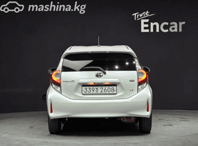 Toyota Prius c I Рестайлинг 1.5hyb AT