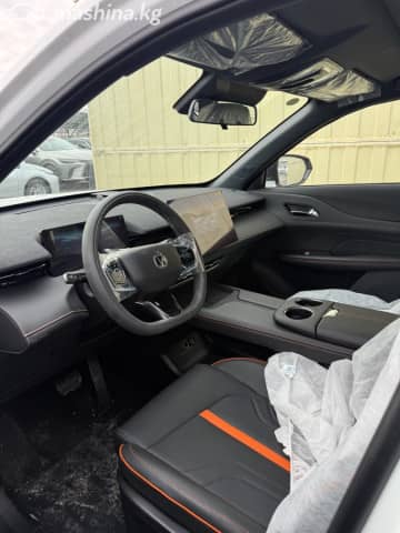 Changan UNI-Z 1.5 AMT